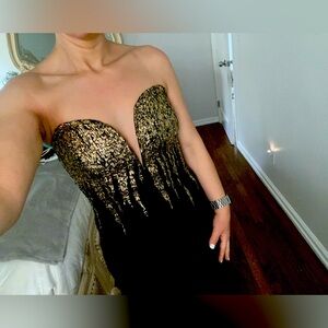 Strapless dress